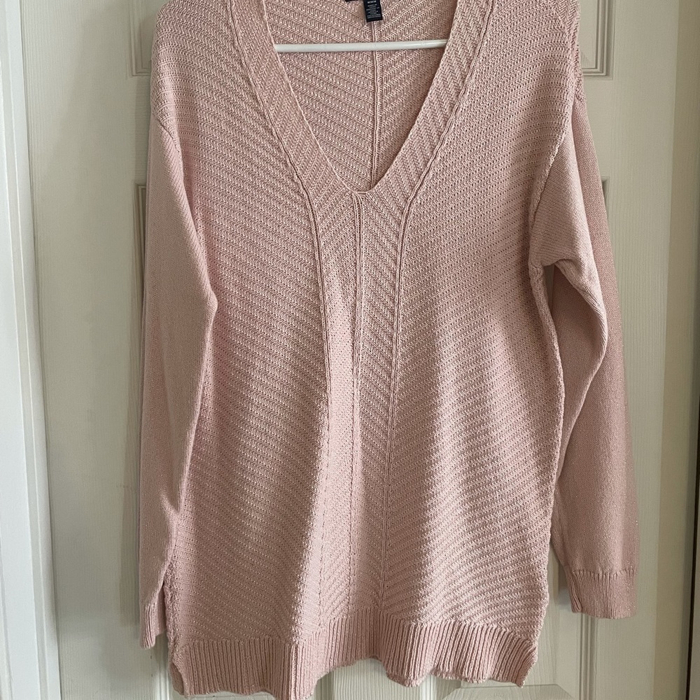 Women’s Chaps pink sweater